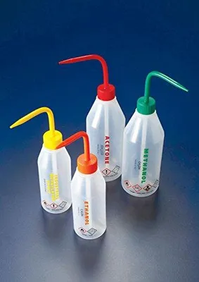 Wasfles 500 ml mit destilliertem Wasser, weiße Kappe