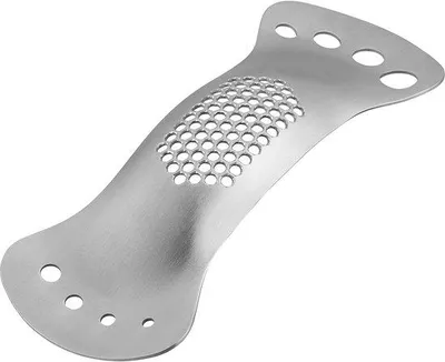 Image de Ibenzoa® : presse-ailes et éminceur d'herbes en acier inoxydable – un ustensile de cuisine ergonomique et compact, facile à nettoyer, pour presser l'ail sans effort et sans gaspillage