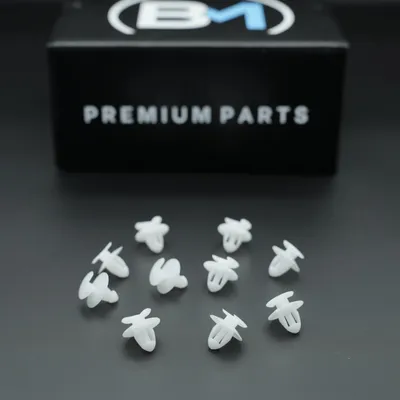Zdjęcie produktu dla 10 sztuk klipsów mocujących osłonę drzwi do samochodów Renault, Fiat, Citroen, Peugeot, kolor biały, OEM 7703077059, 699143