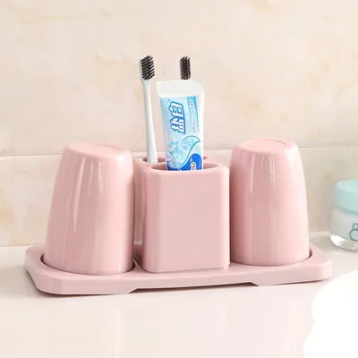Obrázek produktu pro Sada držáků na zubní kartáčky 3 v 1 – včetně kelímků na ústní vodu – růžová barva