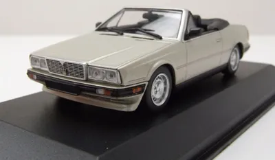 Produktbild von Maxichamps 940123531 Maserati BITurbo Spyder 1982 silber 1:43