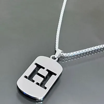 Produktbild von Personalisierte Halskette mit Buchstabe H - Elegantes Uni Schmuckstück KP34031