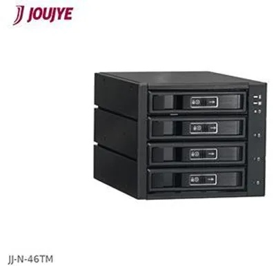 Productafbeelding van De JOUJYE JJ-N-46TM ondersteunt SATA3/SAS3 met snelheden tot 12 Gbps en kan tot 4 harde schijven of SSD's van 2,5 inch of 3,5 inch (6,4 cm/8,9 cm) huisvesten