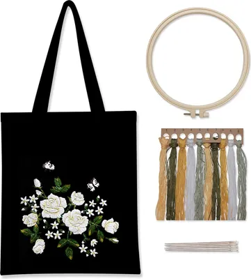 Produktbild von Stickset, enthält schwarze Canvas-Tasche, drei einzigartige Muster, Weiße Rose