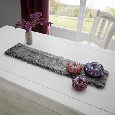 Produktbild von Tischläufer Kunstfell schwarz/grau 20x90cm – Tischband