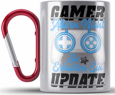 Produktbild von Trendation - Gamer Edelstahl Tasse Karabiner Geschenk Jungen Zocker Mitbringsel Männer Zocken Gaming Geschenkideen PC Kinder Zubehör Spruch Lustig Geburtstagsgeschenk (Rot)