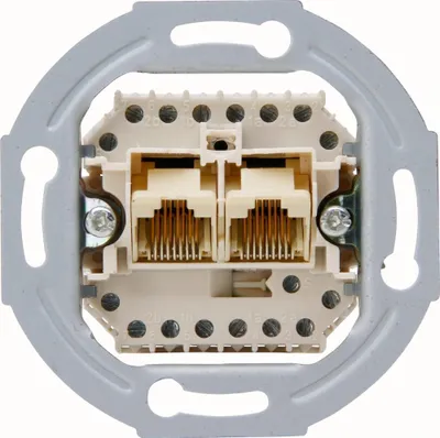 Zdjęcie produktu dla Kopp 33369402, RJ-11 + RJ-45, Biały, Plastik, Termoplastyczny, IP20, 1 szt.