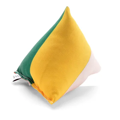 Produktbild von Katzenkuschelkissen Reggae XL - Canadian Cat mit Katzenminze, nachhaltig, weich und langlebig, ideale Spielunterlage für Ihre Katze.