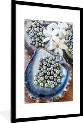 Produktbild von MuchoWow® MuchoWow® Gerahmtes Poster Weiße Blumen zwischen Austern mit schwarzen Perlen 60x90 cm - Poster mit zchwarzem Bilderrahmen - Dekoration - Wandposter Wohnzimmer - Hochwertig