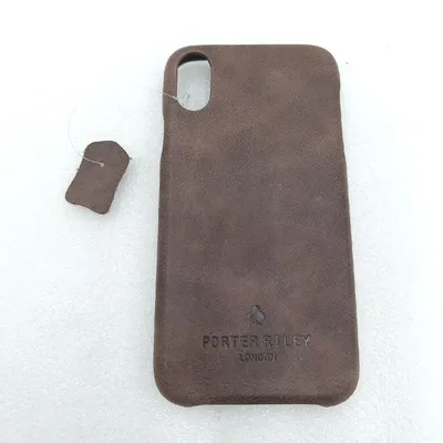 Produktbild von Porter Riley Lederhülle für iPhone XR Schokoladenbraun Echtleder
