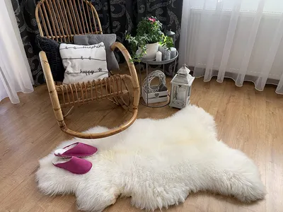 Produktbild von Sheepmania Lammfell Echt Ungeschoren Groß - Dichtes Langhaar Schaffell Echt bis 10 cm - Teppich Decke Kamin Lammfelldecke Kinderwagen - Weiß