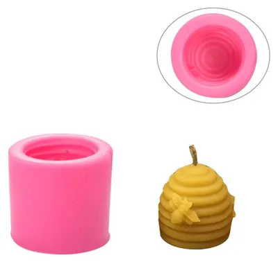 Produktbild von Silikonform in Wabenform zur Herstellung von Kerzen, Seife und Ton.