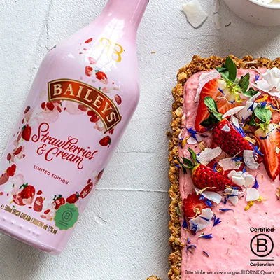 Produktbild von Baileys Strawberries & Cream, Irish Cream Likör, 17% vol, 500ml Einzelflasche