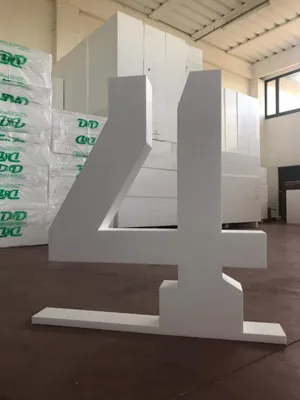 Image de Figurines en polystyrène, hauteur 100 cm, épaisseur 12,5 cm