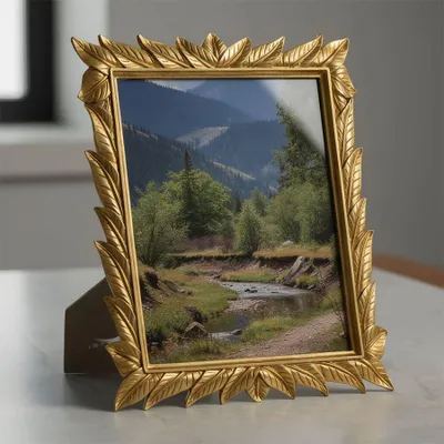 Obrázok produktu pre Fotorámik zo zlatej živice 27x2x32,3 cm (vnútorný rozmer 20x25 cm)