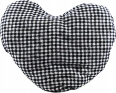Produktbild von Herzform Kissen im Karomuster - Weiches Dekokissen als Valentinstag Geschenkidee für Ihr Zuhause