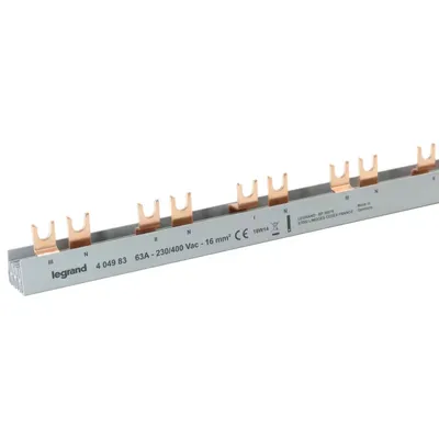 Immagine prodotto di Barra a pettine Legrand, a 4 poli, 1 m, 16 mm², trifase+N, per 19 AFDD con interruttore differenziale 404983