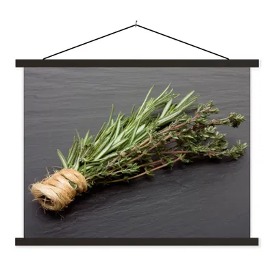 Produktbild von MuchoWow® Textilposter Thymian - Kräuter - Grün - Tisch - Küche - Stein 120x90 cm mit schwarzem Rahmen - Aufhänger für Poster
