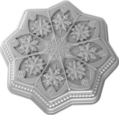 Produktbild von Backform "Sweet Snowflakes Shortbread Pan" - Nordic Ware | Sparkling Silver Holiday