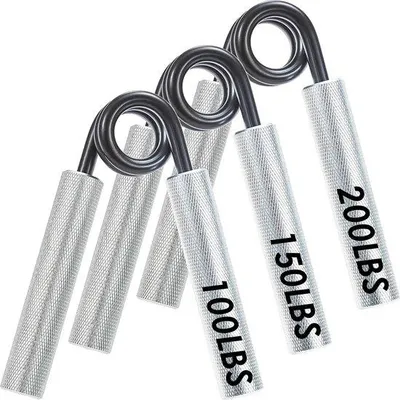 Image de Ensemble d'entraîneurs de main Unyqoos® (3 pièces) – Entraîneurs de force de préhension de 100/150/200 lb, avec poignées en aluminium revêtues et ressorts en acier, pour l'entraînement de l'avant-bras, de la force de préhension et la rééducation