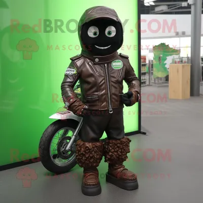 Productafbeelding van Forest Green Chocolates mascotte REDBROKOLY kostuum karakter gekleed met een motorjack en schoenveters