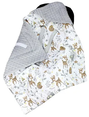 Produktbild von TupTam Baby Winter Einschlagdecke Babydecke 75x75cm für Autositz Babyschale Wattiert Minky Baumwolle Universal, Farbe: Tiere im Wald / Waschbären / Rehe / Grau, Größe: Einheitsgröße