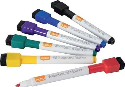 Produktbild von Famanu Mini-Whiteboardmarker mit Magnetischem Wischer - 6 Stück - Feine Spitze - Trocken abwischbar - Verschiedene Farben