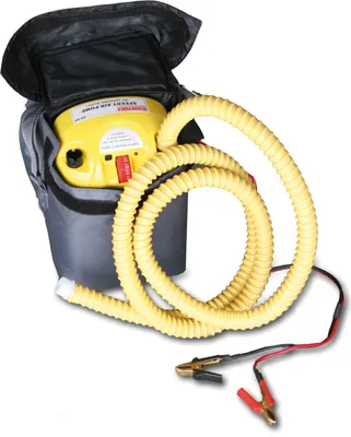 Produktbild von Jet-Line Elektrische Schlauchboot-Pumpe gelb Elektropumpe Schlauchboot Zubehör Schlauchbootpumpe automatische Luftpumpe Zubehör für Schlauchboote schnelles Befüllen Pumpe zum Anschließen an die PKW Batterie 12 Volt 12 V 80 Kpa 500 L / Min
