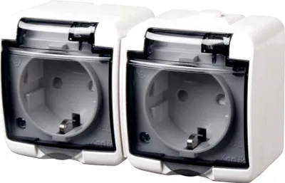 Image de Prise de courant en saillie double, triple pour locaux humides IP44 16A Montage en saillie  EU