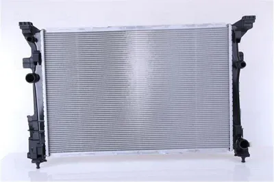 Produktbild von NISSENS 67187 Kühler Wasserkühler Motorkühler passend für MERCEDES-BENZ B-Klasse (W246, W242) A-Klasse (W176) CLA Coupe (C117) GLA (X156)