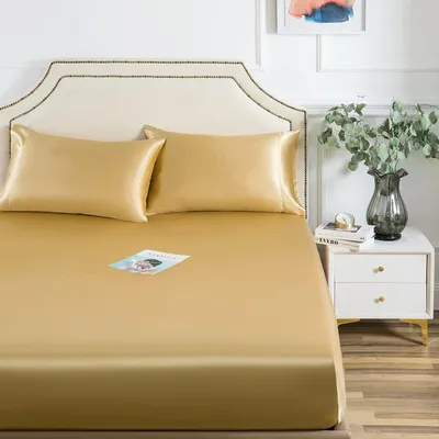 Productafbeelding van Satijnen hoeslaken, alleen kingsize hoeslaken, 1 - stuk ultrazachte diepe zak enkel zijden onderlaken kingsize - goud