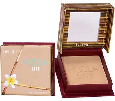 Immagine prodotto di Benefit Hoola Lite Matte Powder Bronzer 8 g