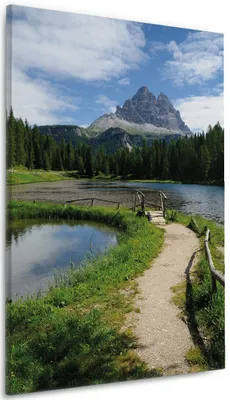 Produktbild von Wallario Premium Leinwandbild See in Berglandschaft in Größe 60 x 90 cm
