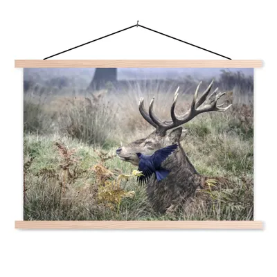 Produktbild von MuchoWow® Textilposter Hirsch - Vogel - Wald 60x40 cm mit holzfarbenen Rahmen - Bilder