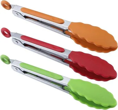 Zdjęcie produktu dla Kolorowe silikonowe kubki obiadowe 19,5 cm, zestaw 3 sztuk w kolorach: czerwonym, zielonym i pomarańczowym