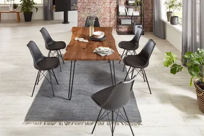 Produktbild von 7tlg. Essgruppe Hannah 220 x 100 cm, Akazienholz massiv, nussbaumfarben, Baumkantentisch mit Hairpin-Gestell in Schwarz + 6X Schalenstuhl Lerche in Schwarz
