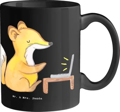 Produktbild von Mr. & Mrs. Panda Kaffeebecher Verständnisvoller Softwareentwickler - Schwarz - Geschenk, Henkelpott, Softwareentwicklung, Pott, Berufspassion, Beruf, Tasse, Kaffeetasse