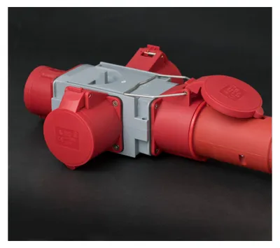 Produktbild von Brennenstuhl Kreuzverteiler CEE4 00V/32A 3fach