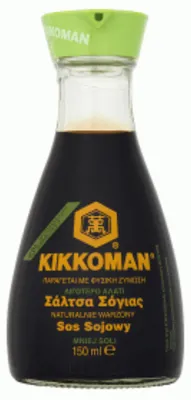 Zdjęcie produktu dla KIKKOMAN Sos sojowy o obniżonej zawartości soli 150ml | Butelka stołowa z dzióbkiem