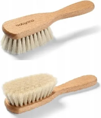 Image de BabyOno Brosse en bois avec poils naturels
