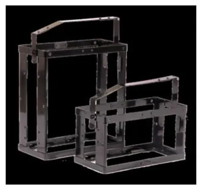 Productafbeelding van Kanisterhouder, lengte 377 mm, breedte 174 mm, hoogte 485 mm, diepzwart (RAL 9005), gewicht 2,87 kg