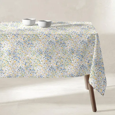 Image de Nappe en résine antitache bleue 135x300 cm JAVA