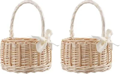 Produktbild von Florale Dekoration für Hochzeit - 2 Stück Rattan Korb mit Schleife - 15 x 19 cm - kleiner Blumenkorb mit Griff