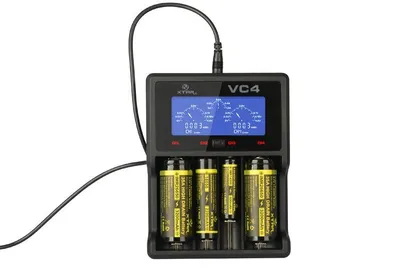 Produktbild von XTAR VC4 Universal-Ladegerät, fÃ1/4r bis zu 4 Akkus