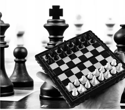 Image de Jeu d'échecs magnétique 2 en 1, portable, mini, avec aimant
