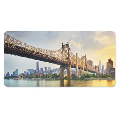 Produktbild von MuchoWow® Schreibtischunterlage New York - Queens - Manhattan 80x40 cm - XXL Mauspad - Gaming Mauspad
