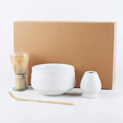 Produktbild von Matcha Set 4-teilig Weiß mit Besen Schale Löffel und Halter für Teezeremonie
