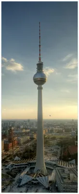 Produktbild von Wallario Memoboard Magnettafel aus Glas, Größe 32 x 80 cm, Motiv Fernsehturm Berlin mit Panoramablick über die Stadt