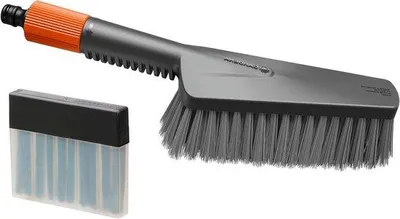 Produktbild von Reinigungsset mit weicher Handbürste, Durchflussregler und Reinigungsstäbchen