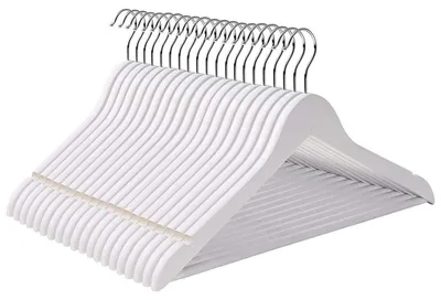 Produktbild von Kleiderbügel mit Schulterkerben – weiß – 44,5 x 1,2 x 23 cm